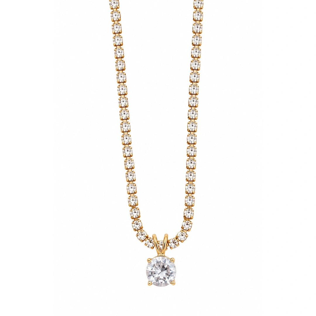Diamora Necklace
