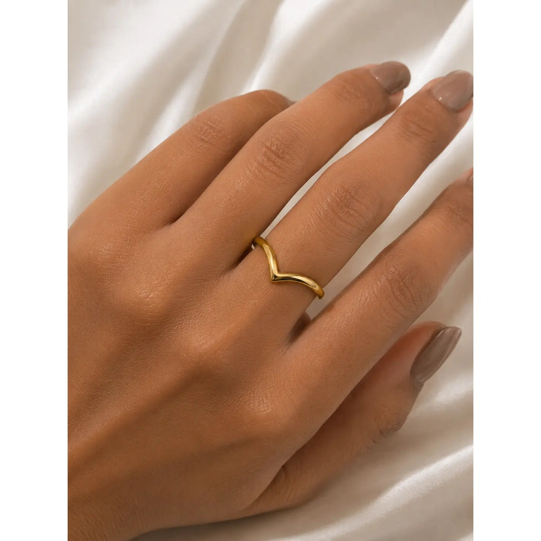 Chevron Grace Ring