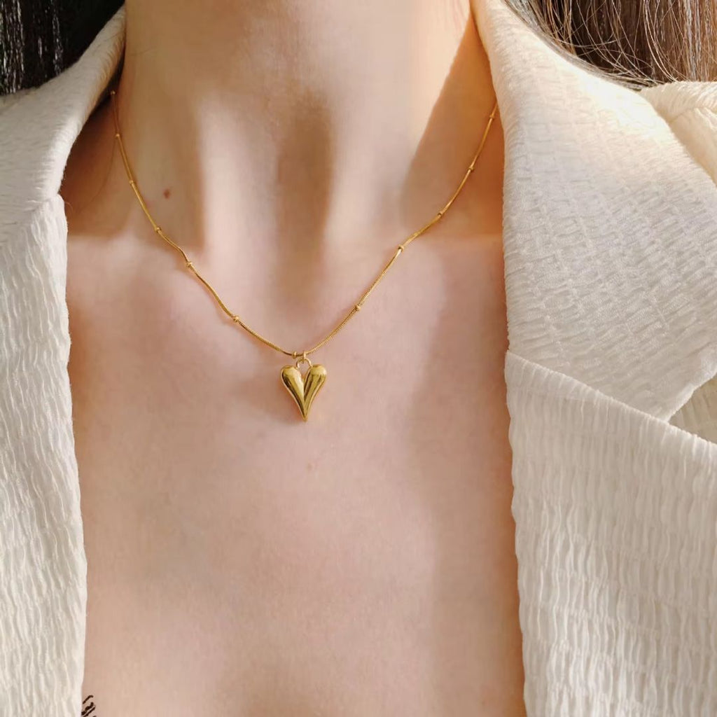 Heart me necklace