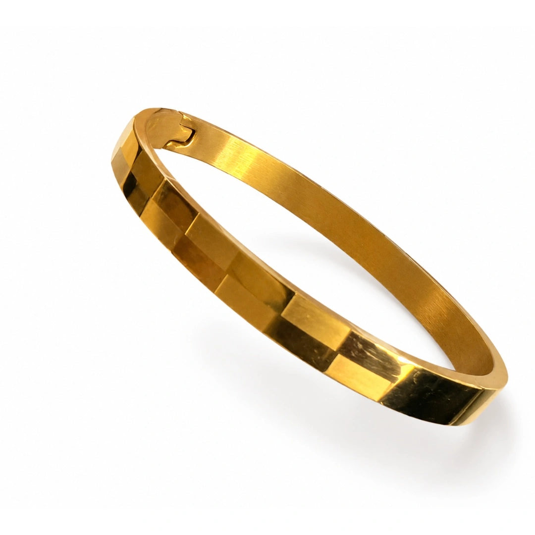 Kavrion Cuff