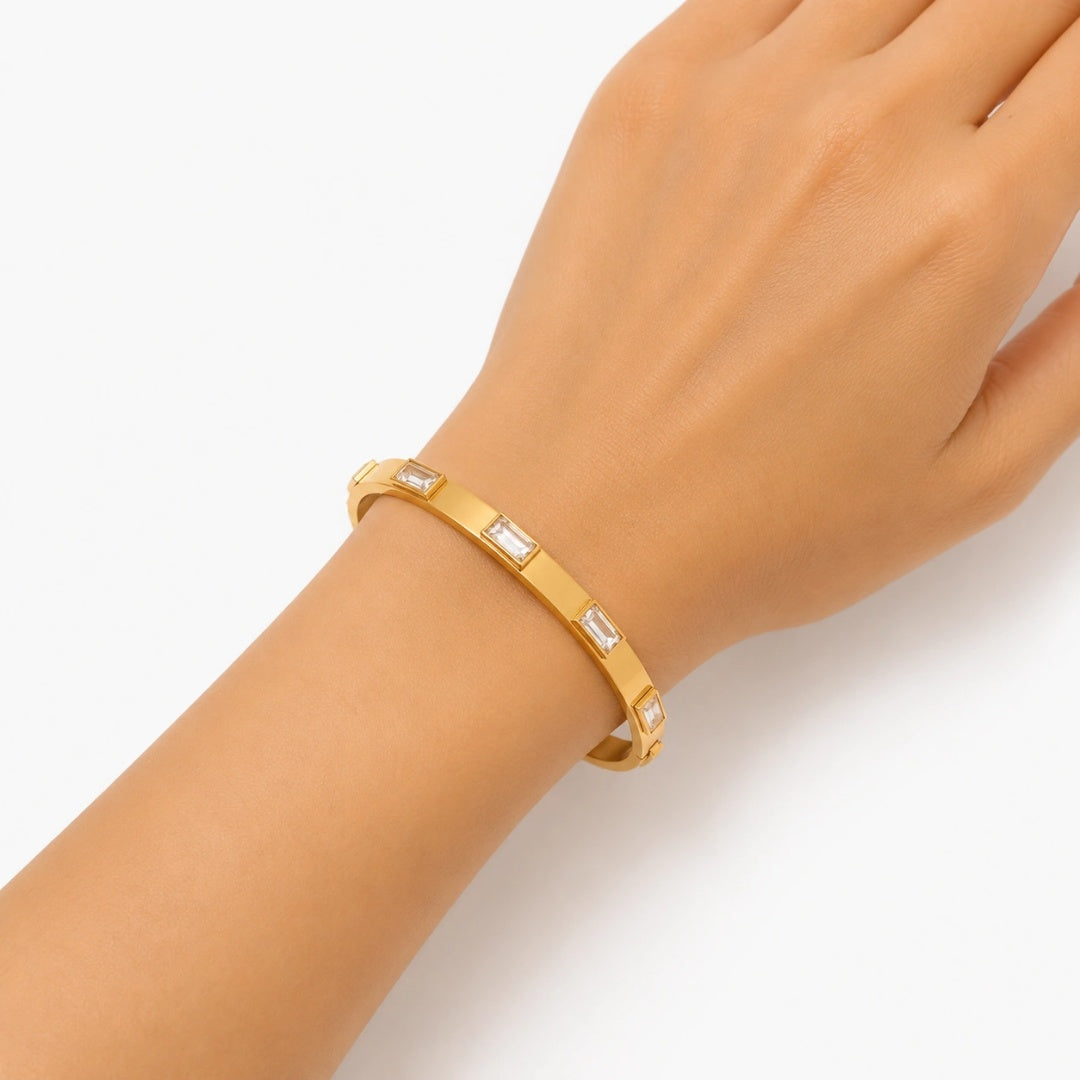 Regal Spark Bracelet